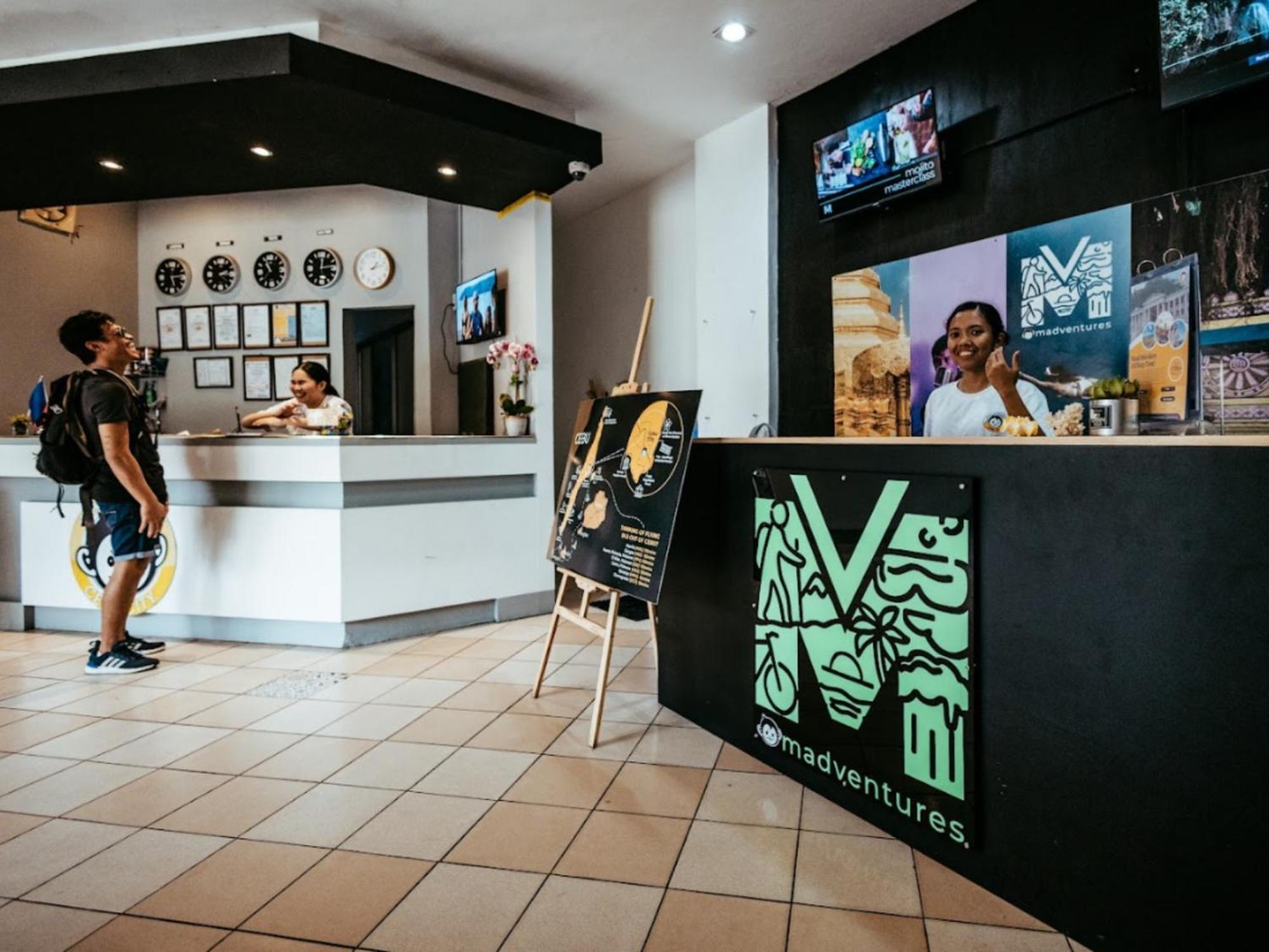 Mad Monkey Cebu City (Adults Only) Екстериор снимка