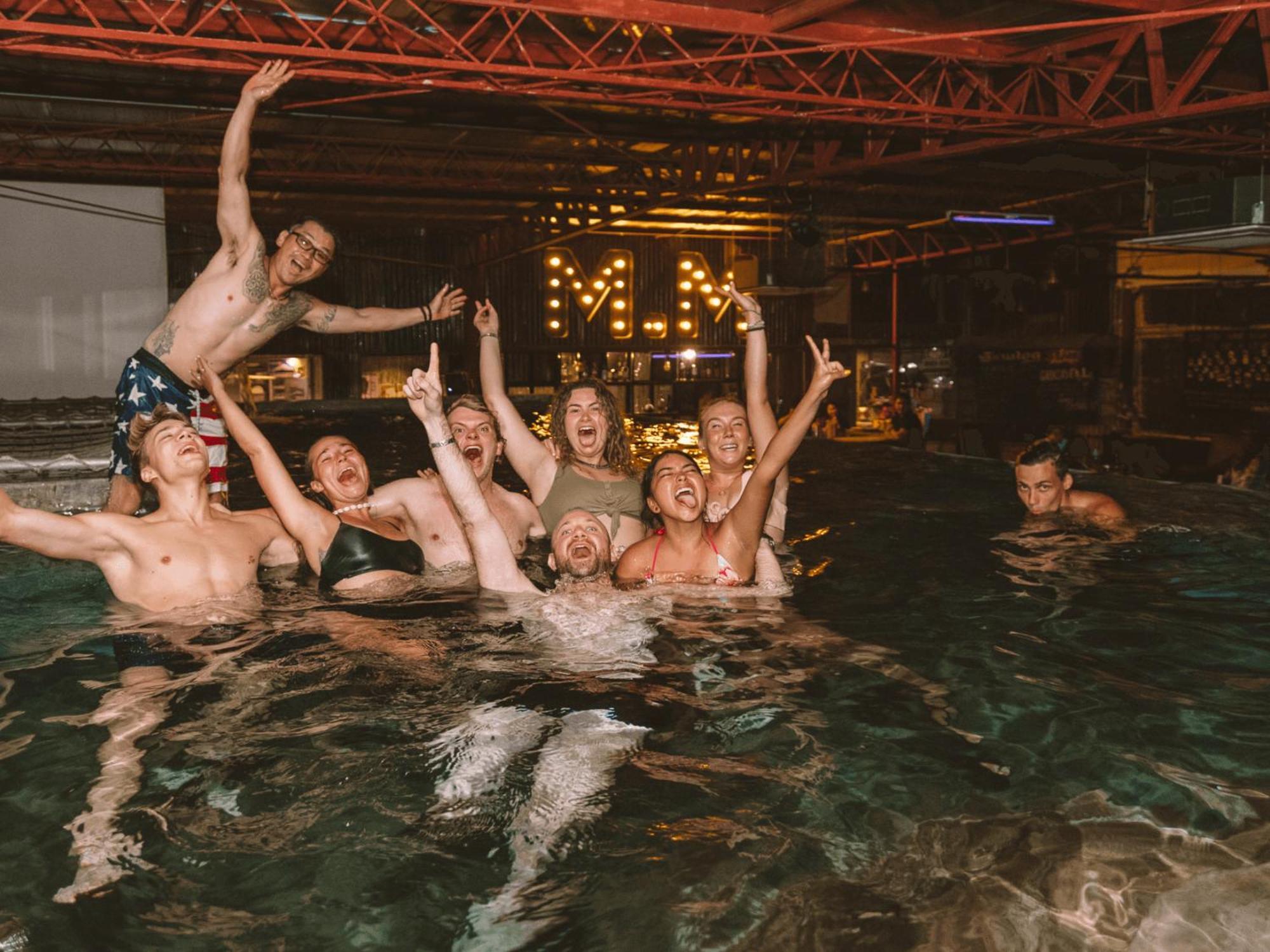 Mad Monkey Cebu City (Adults Only) Екстериор снимка