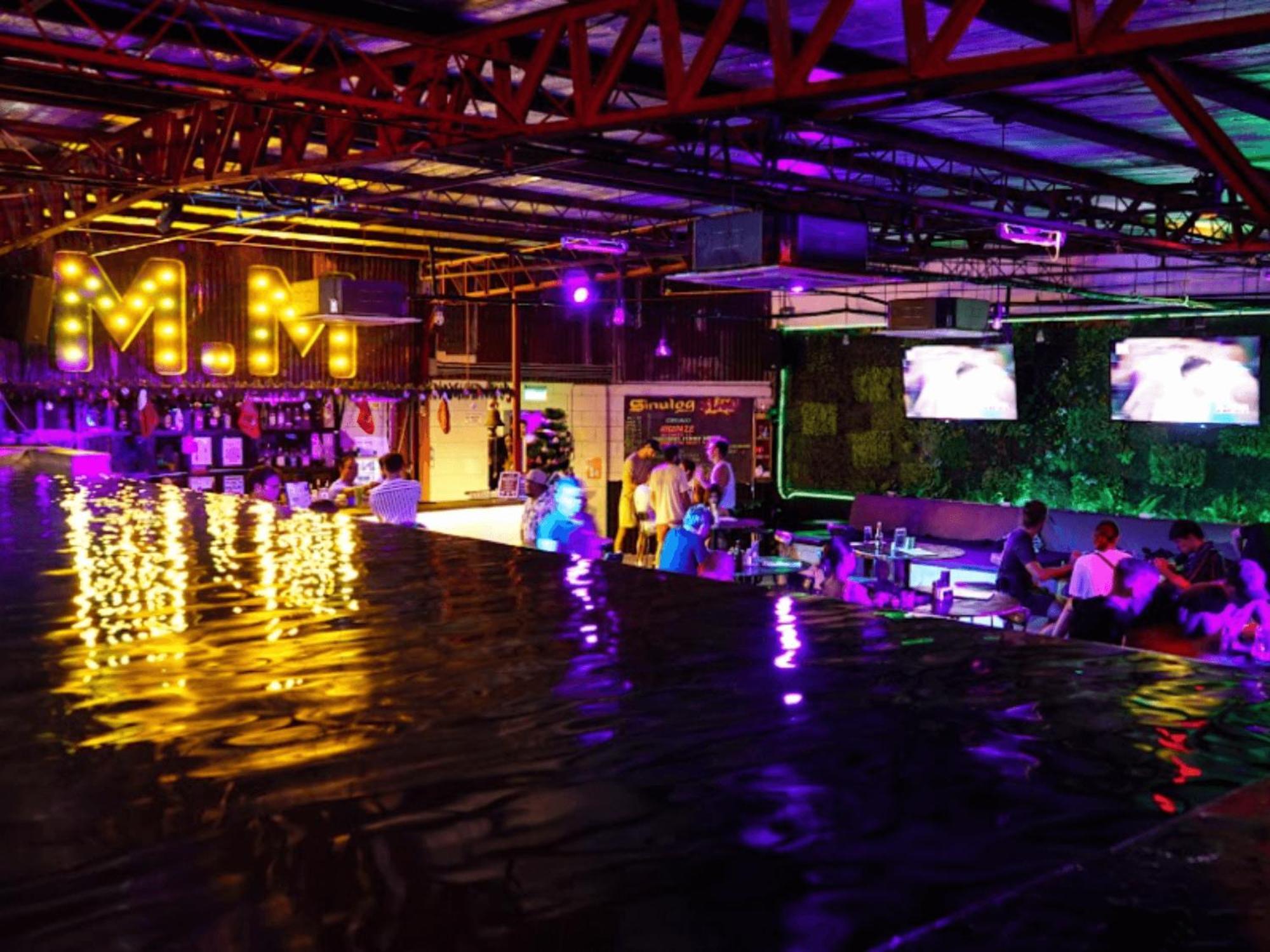 Mad Monkey Cebu City (Adults Only) Екстериор снимка